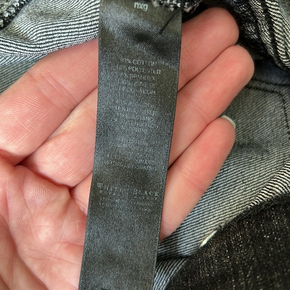 White House Black Market Faded Black Mid-Rise Skinny Jeans | EUC Size XS - Picture 10 of 13